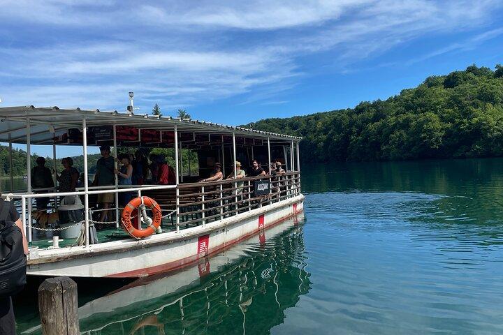 Plitvice Lakes with Ticket & Rastoke Guided Trip from Zagreb