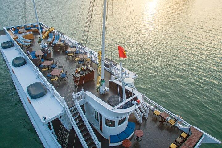 Valentine 5 star Cruise 2-day explore Halong Bay from Hanoi