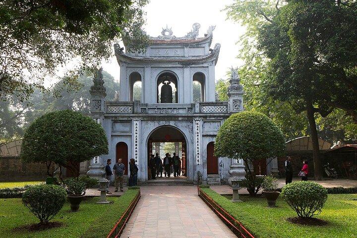 Hanoi City Insights Private Full Day and Guided Tour