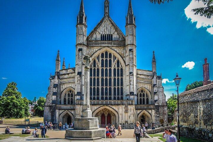 Windsor, Stonehenge Winchester Tour Private includes entry passes