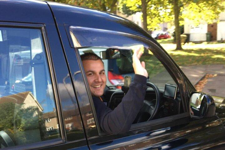 London Taxi Top Sights Tour and Churchill War Rooms Entry