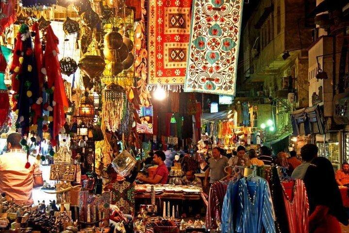 Shopping and Exploring Workshops and Markets in Luxor