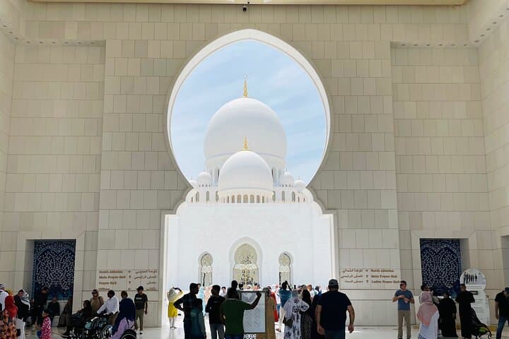 Abu Dhabi Full Day City Tour From Dubai