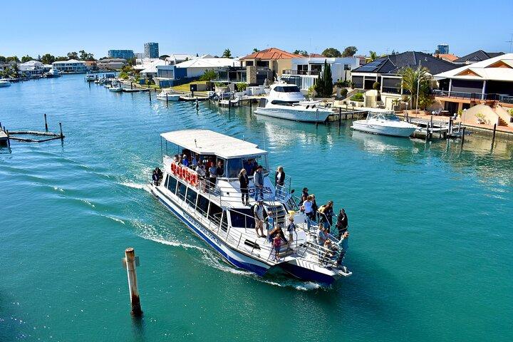 Mandurah Dolphin Cruise and Views