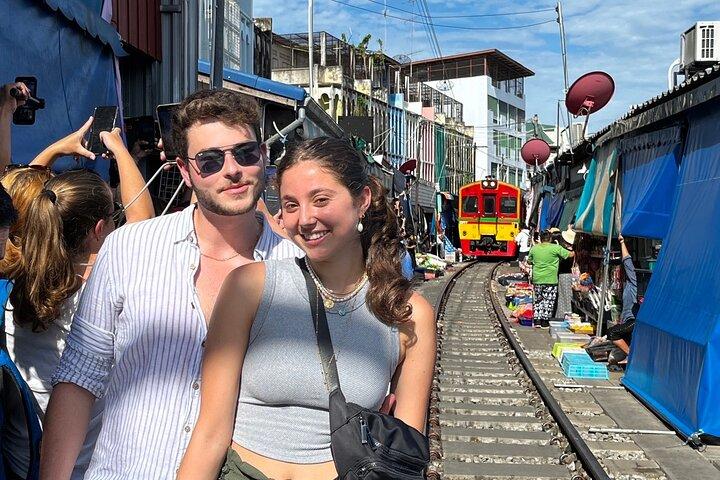 Floating and Railway Markets Private Tour