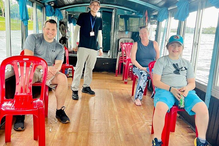 Hue City Full Day Tour with Imperial Citadel and Royal Tombs