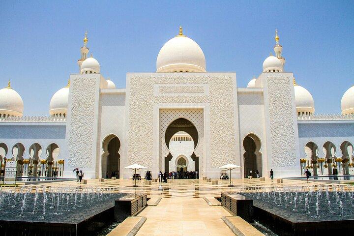 Abu Dhabi Half-Day City Tour with Pickup & Drop-Off