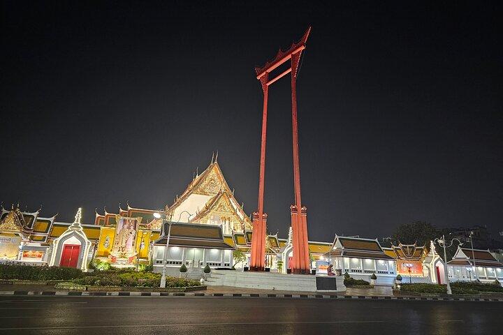 Bangkok TUK TUK Twilight Cultures Market and Food Taste