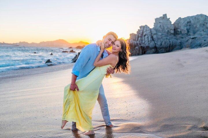 Private Los Cabo Sunset Beach Photo Session - Couples - Families