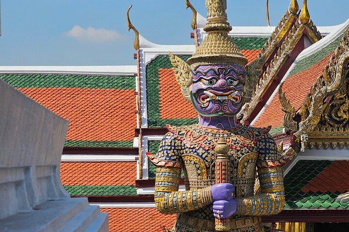 Bangkok History Temples Markets and Food Tasting
