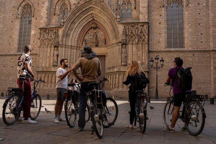 Barcelona Gaudí Masterpieces and Hidden Gems E-Bike Tour