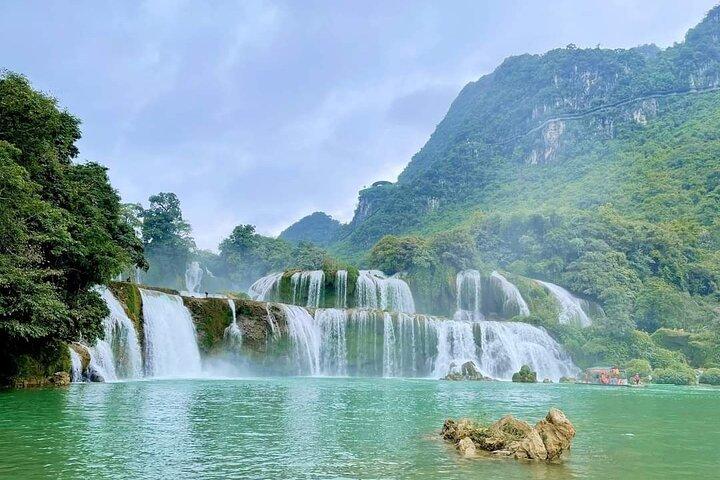 From Hanoi to Ban Gioc Waterfall 2 Days 1 Night Tour