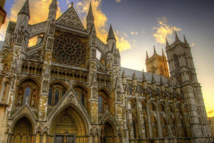 London Taxi Top Sights Tour and Thames River Cruise