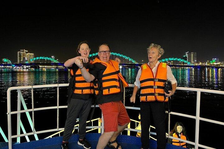 Private Da Nang Tour: Dragon Bridge, Night Market & River Cruise