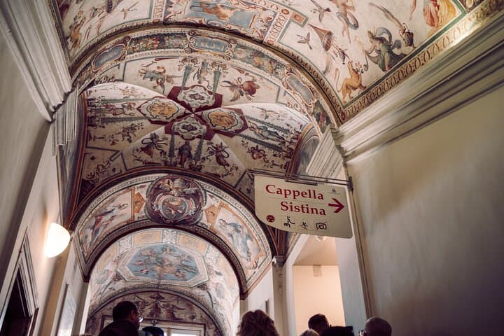 Skip-the-line Vatican, Sistine Chapel & St. Peter's Basilica