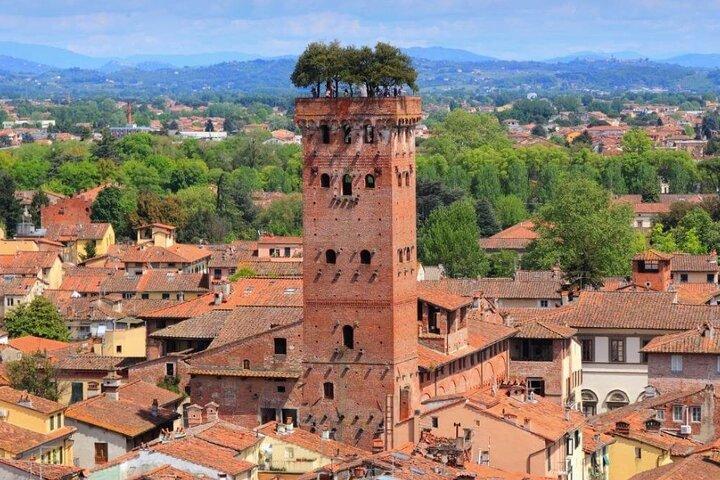 Around Tuscany: Carrara Marbles, Pisa & Lucca