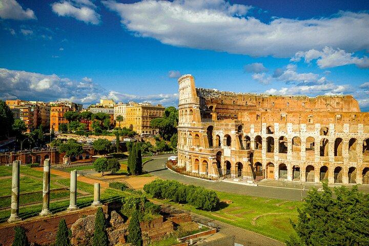 Colosseum Arena, Roman Forum & Palatine Hill Guided Tour