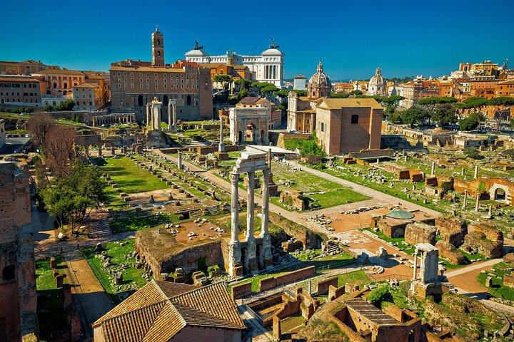 Colosseum Arena, Roman Forum & Palatine Hill Guided Tour
