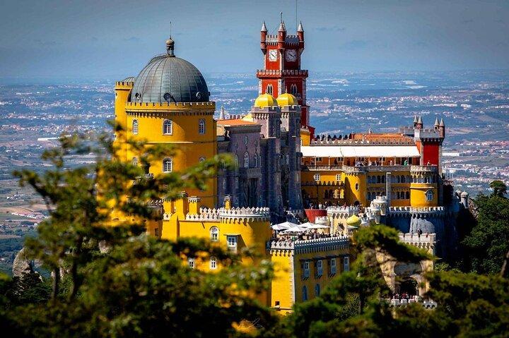 Romance & Magic in Sintra: A Journey Through Art & Architecture