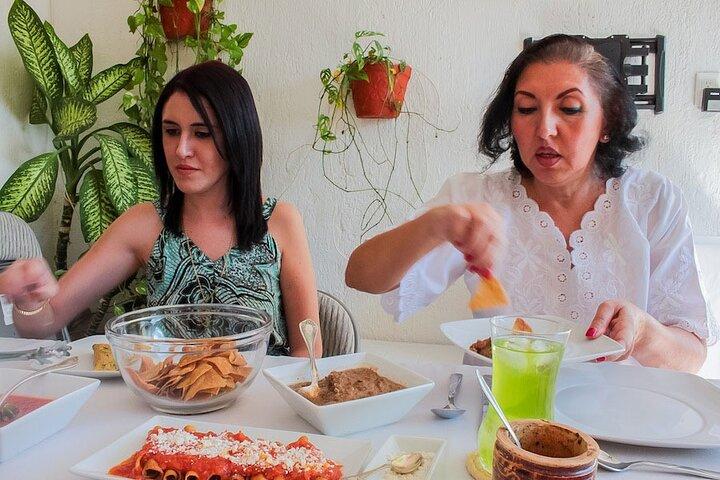 Private Mérida Cooking Class in a Local Yucatecan Home