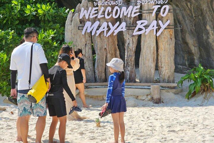 Full-Day Phi Phi Leh, Phi Phi Don, Bamboo island(By Speed Boat)