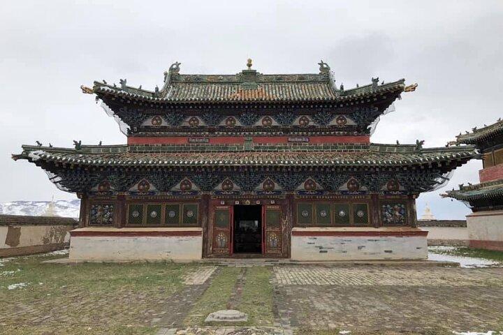 Private Central Part of Mongolia and Orkhon Valley Multi Day Tour