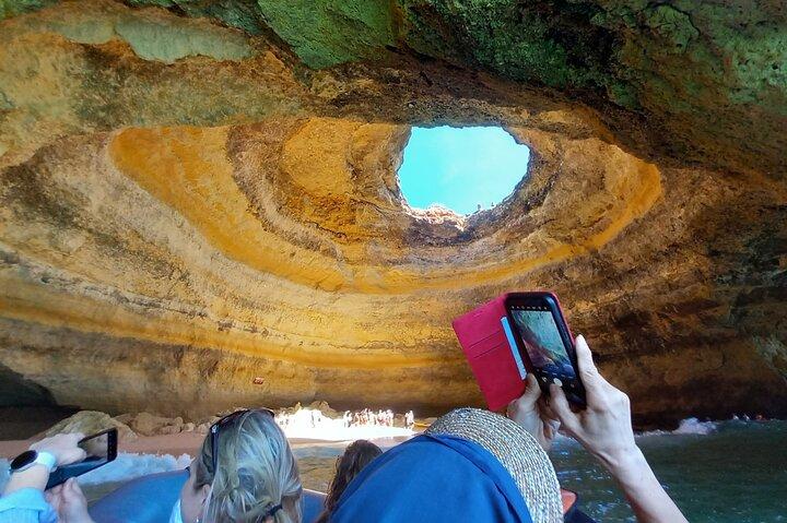 Algarve Coast Tour Including Boat Trip to the Caves and Coast