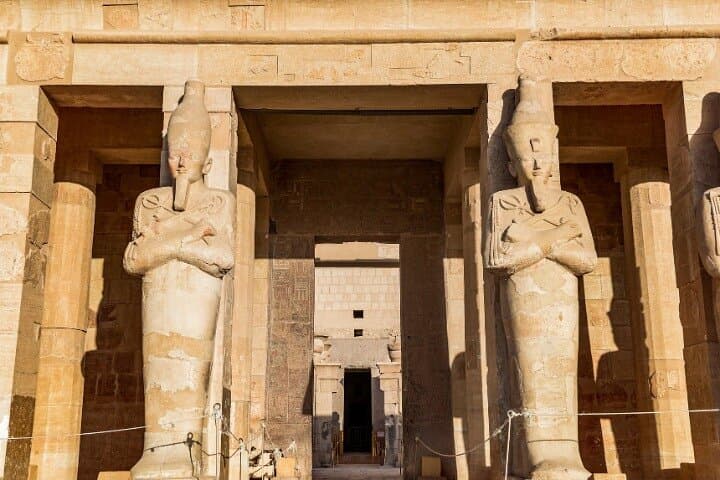Private Half Day Tour to West Bank Luxor Kings Valley & Temples