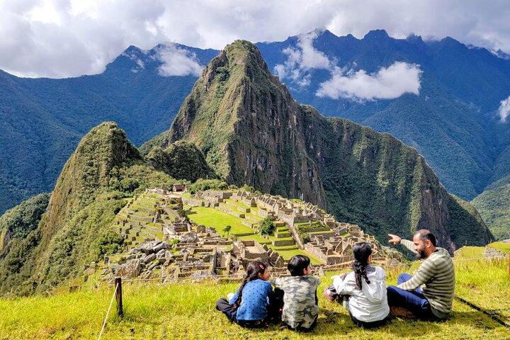 2-Day Luxury Machu Picchu & Sacred Valley Classic Tour