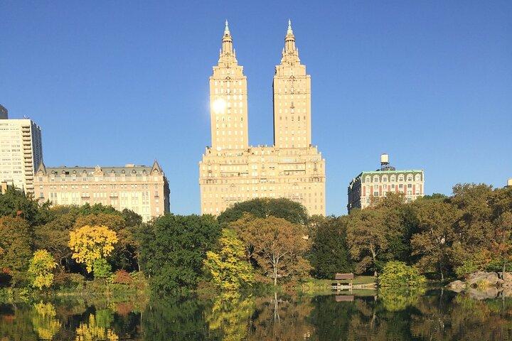 Central Park Guided Walking Tour: Landmarks & Hidden Gems