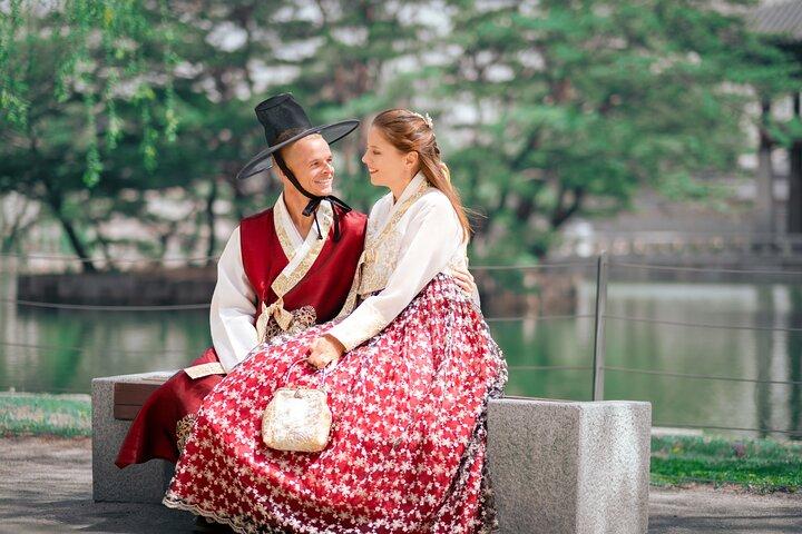 Gyeongbokgung Palace K-drama Hanbok Rental in Seoul