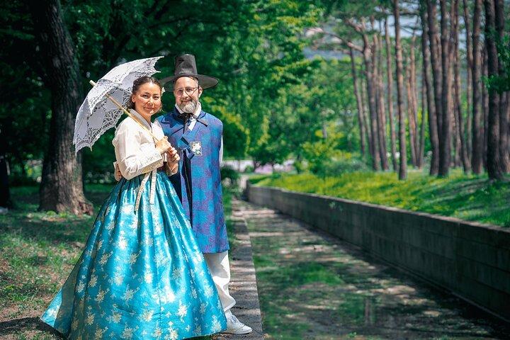 Gyeongbokgung Palace K-drama Hanbok Rental in Seoul