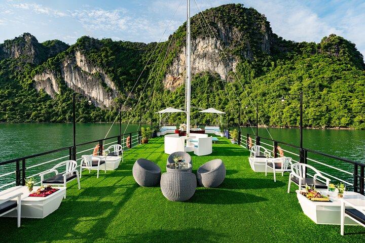 Halong Bay and Cave 5Star Sonata Cruise, Lunch, Island from Hanoi
