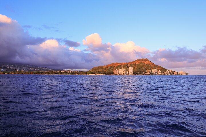 Waikiki Sunset Cruise Catamaran Boat Tour on Oahu
