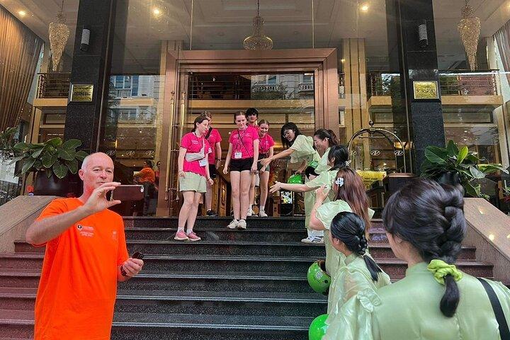 Saigon Night Sights & Local Food by Motorbike| Opt: Ao Dai Riders
