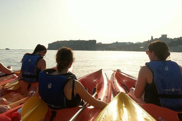Dubrovnik: Sea Kayaking & Snorkeling