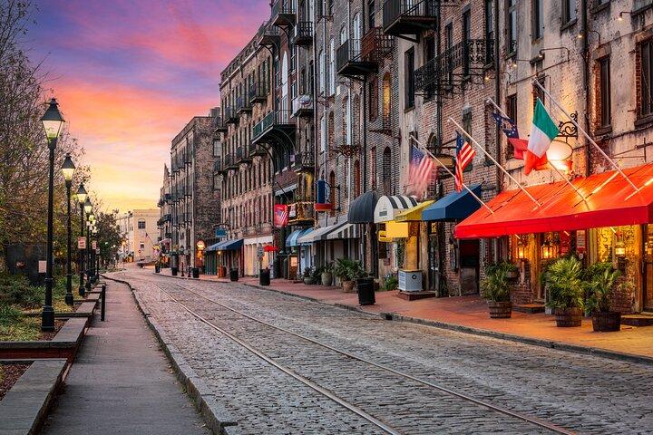 Kids Walking movie tour of Savannah