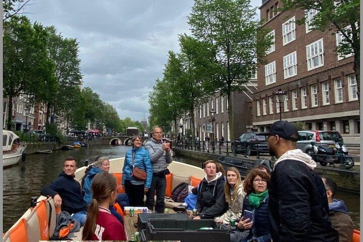 Explore Amsterdam by Bike in the Company of a French Local Guide