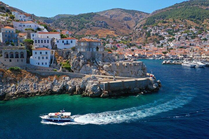 Hydra and Dokos Private Boat Day-Trip with Snorkeling