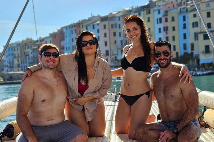 Private Boat Tour from La Spezia to 5 Terre whit Drinks-Snacks