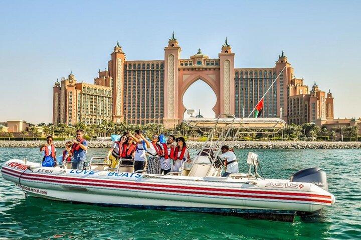 Dubai Speedboat: Cruise Atlantis, Marina & Burj Al Arab Tour
