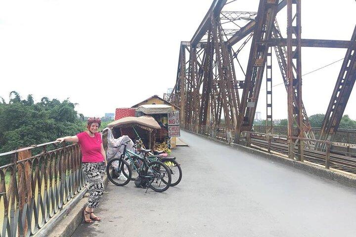 Hanoi Biking Tour : City Sights & Countryside 3,5 Hours Combo