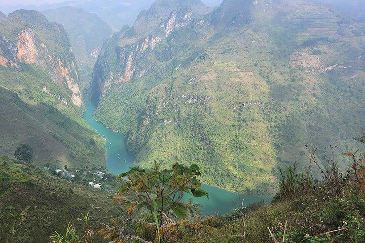 Amazing Ha Giang Loop Motorbike Tour 5 Days 4 Nights