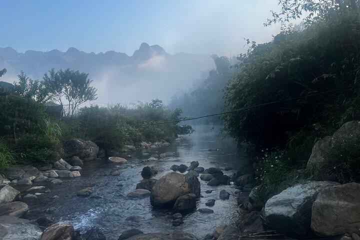 Amazing Ha Giang Loop Motorbike Tour 5 Days 4 Nights