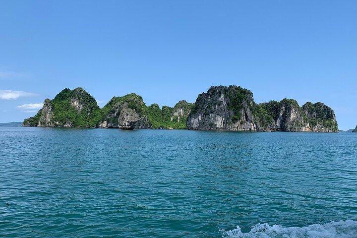 Renea Cruise Best Boutique Cruise 2 Days 1 Night in Bai Tu Long