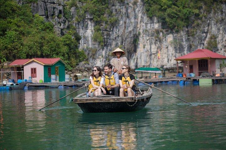 Full-Day PRIVATE Bai Tu Long Bay Cruise Discover Hidden Treasures