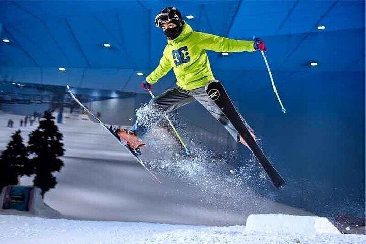 Ski Dubai and Sky Views Dubai Combo Ticket
