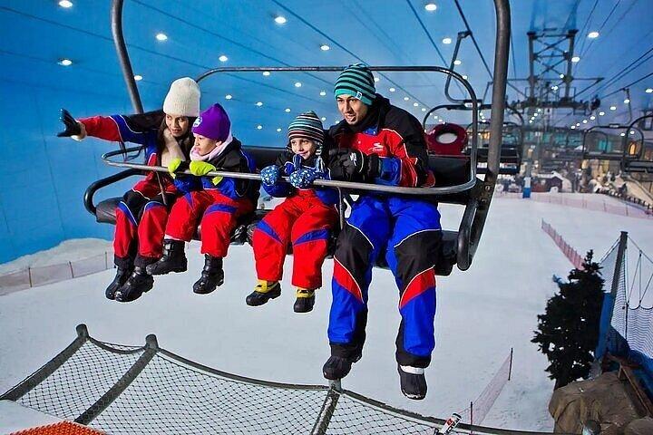 Ski Dubai and Sky Views Dubai Combo Ticket