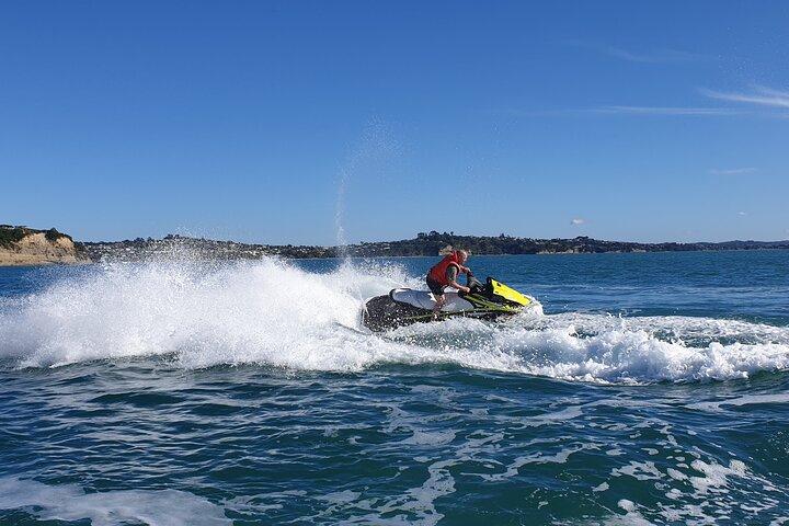 Jet Ski Hire Auckland - Experience the Fun with the Best Operator