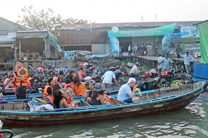 Best Choice Mekong Delta Small Group Tour by Limousine